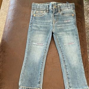 Toddler skinny jeans